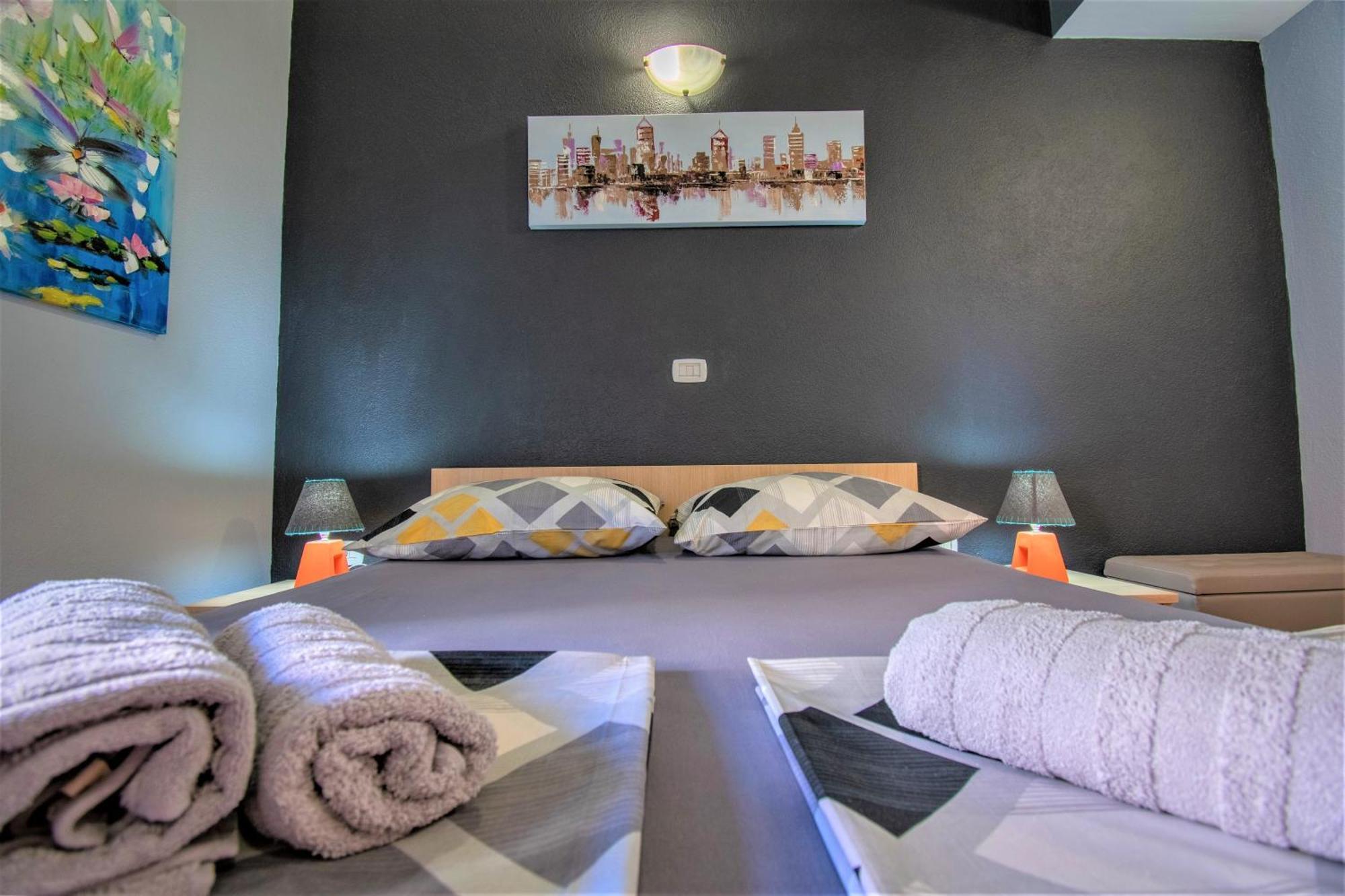Apartments Hudovernik 巴什卡沃达 外观 照片